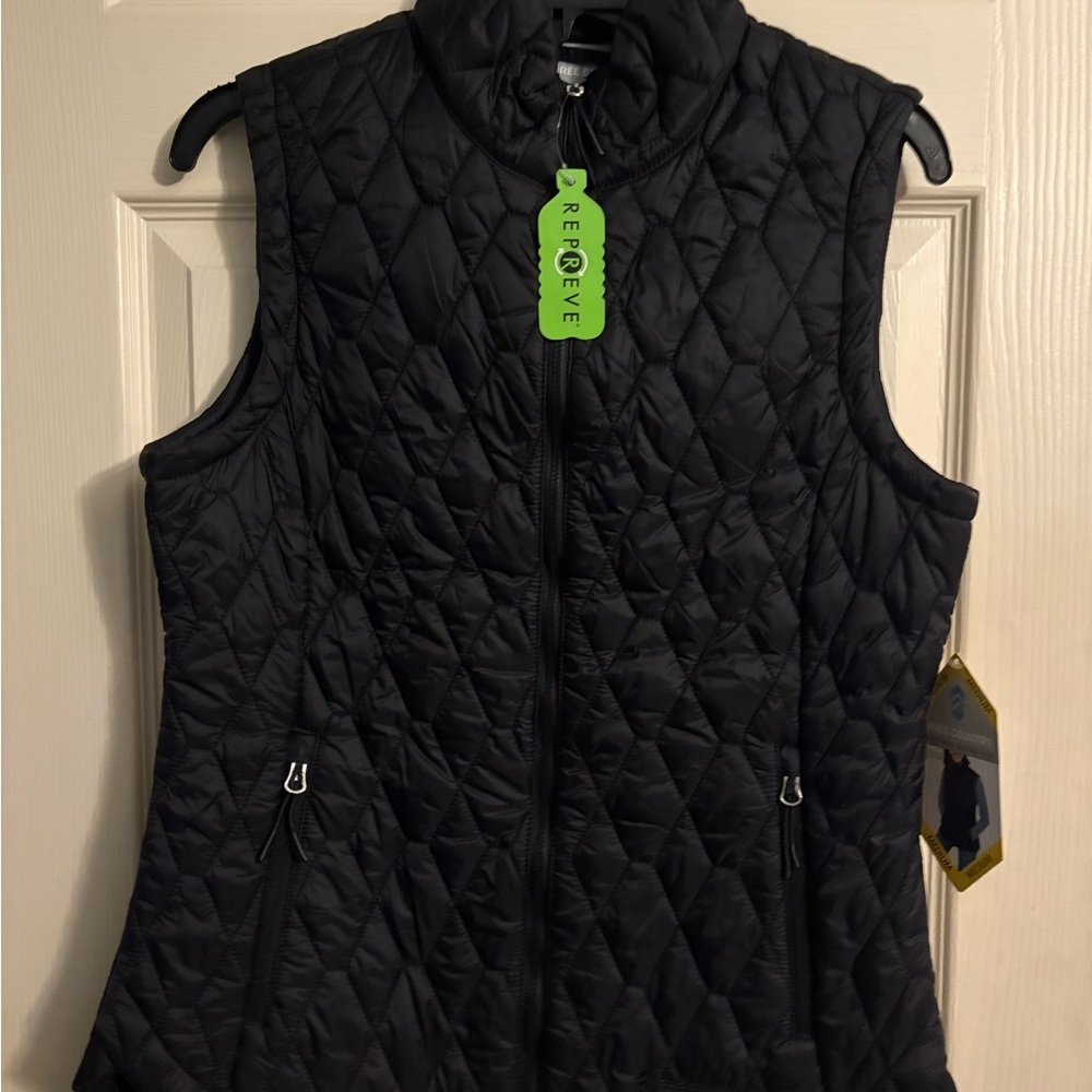 Women's Black Quilted Vest LIGHT WEIGHT with pockets